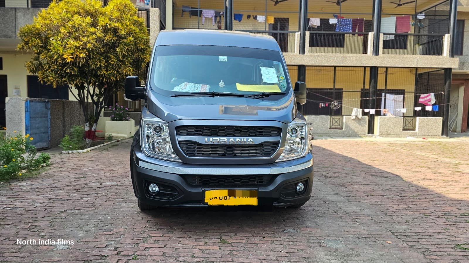 Passenger minibus for group travel
